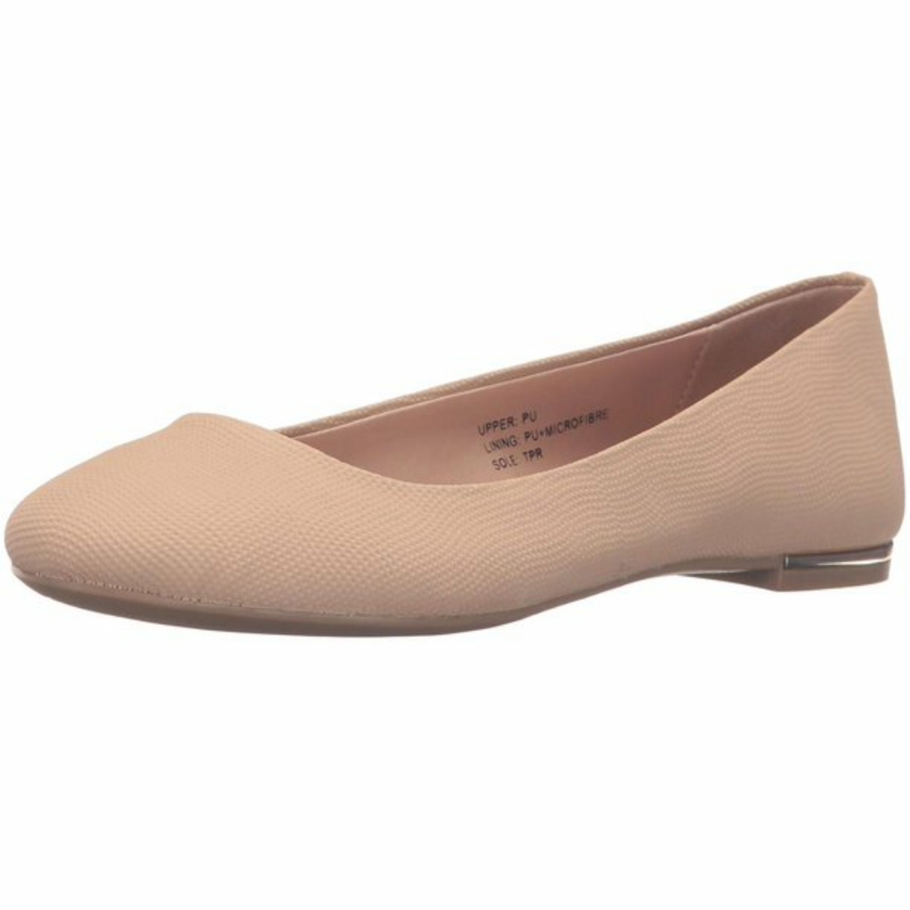 Call it Spring Fibocchi Natural Flats with gold detail on heel - NWT-IB - sz 9